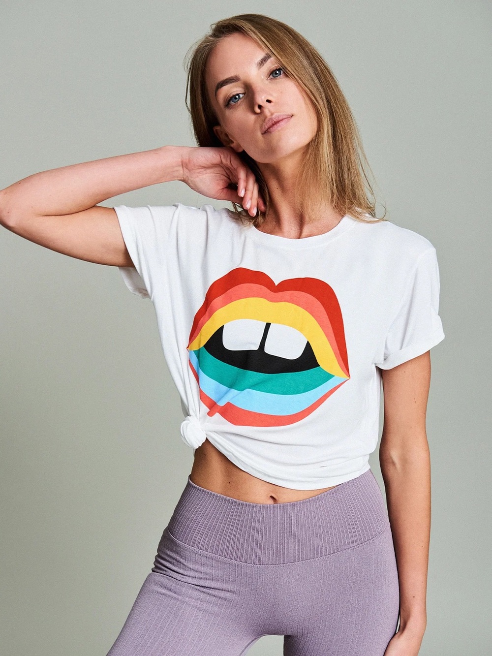 Lauren Moshi Edda Rainbow Gap Mouth White Short Sleeve Graphic Tee Size Small